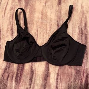 NEVER WORN - Hanes 38B soft bra